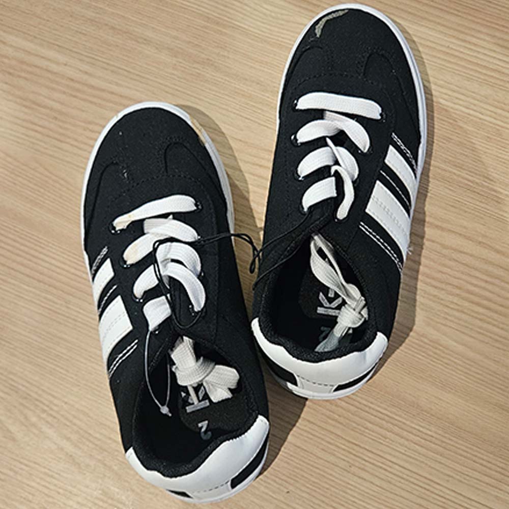 K-D Kids Casual Shoes Black & White